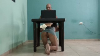 I give a delicious masturbation and I end up looking for my stepbrother's cock to end up fucking me