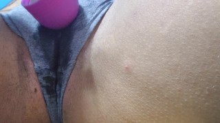 💦Dirty Bitch Has a Big Orgasm in her Pantyhose😱