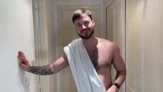 Gym bully shrunk into slavery by alpha