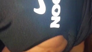 Buenos dias para el joven trigueño