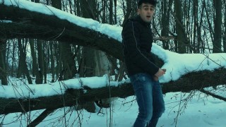 Winter jerking off on the tree