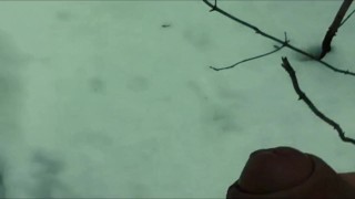 Public cumshot to the snow