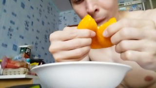 I eat orange very appetizingly