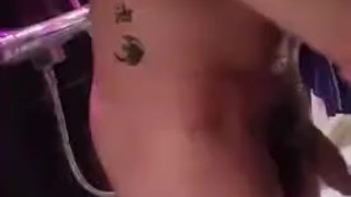 Take a shower with me !