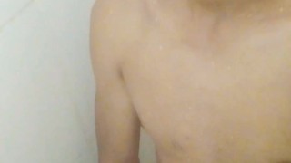 CONT 3 - Chico Latino Se Masturba Mientras Se Baña - Damigxx