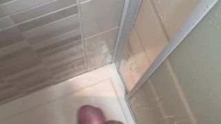 Jerk off in my shower 2