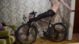 cycling homemade handjob head did not fit in the frame with a fountain of sperm