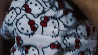 Encontré a mi hijastra en tinder y le di sexo duro de perrito y garganta profunda