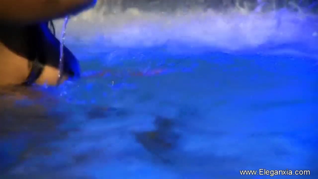 Perfect Naked Indian Beauty Brunette Gets Nude In Asia -IndiansPorno