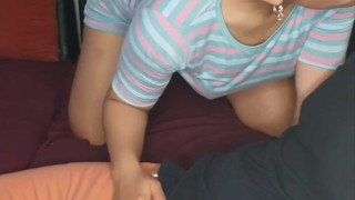 Rica latina con culo grande intenta seducirme