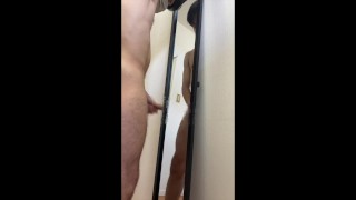 #59 【縦動画】イケメン大学生が鏡に向かって大量射精