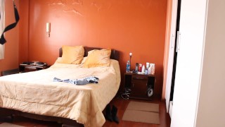 I love getting fucked in the anus and filling my ass with cum, fully fucked by a beautiful stepmothe