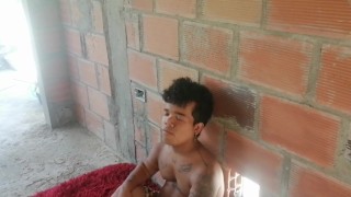 cachonda me regala celular nuevo para agradecerle le chupo bien rico el coño