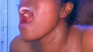 Sri lanka tamil girl and shihala boy - hardcore sex in bathroom
