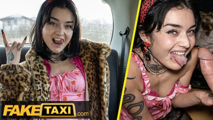 假出租车司机辣妹抓住出租车司机手淫并想要性爱