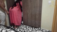 ... فيلم عربي اباحي قصير، دقيت الباب على خالتي في الشومبر تعطيني حوايجي Fucking my Aunt in his room