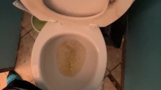 AFTER WORK BURSTING PEE