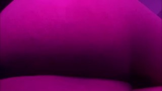 big butted femboy plays with his ass :3