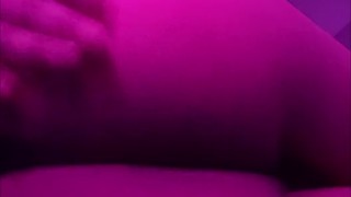 big butted femboy plays with his ass :3