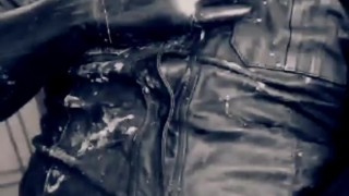Messy Wank
