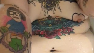 Bathtub pussy eating pov - how long can you hold your breath?