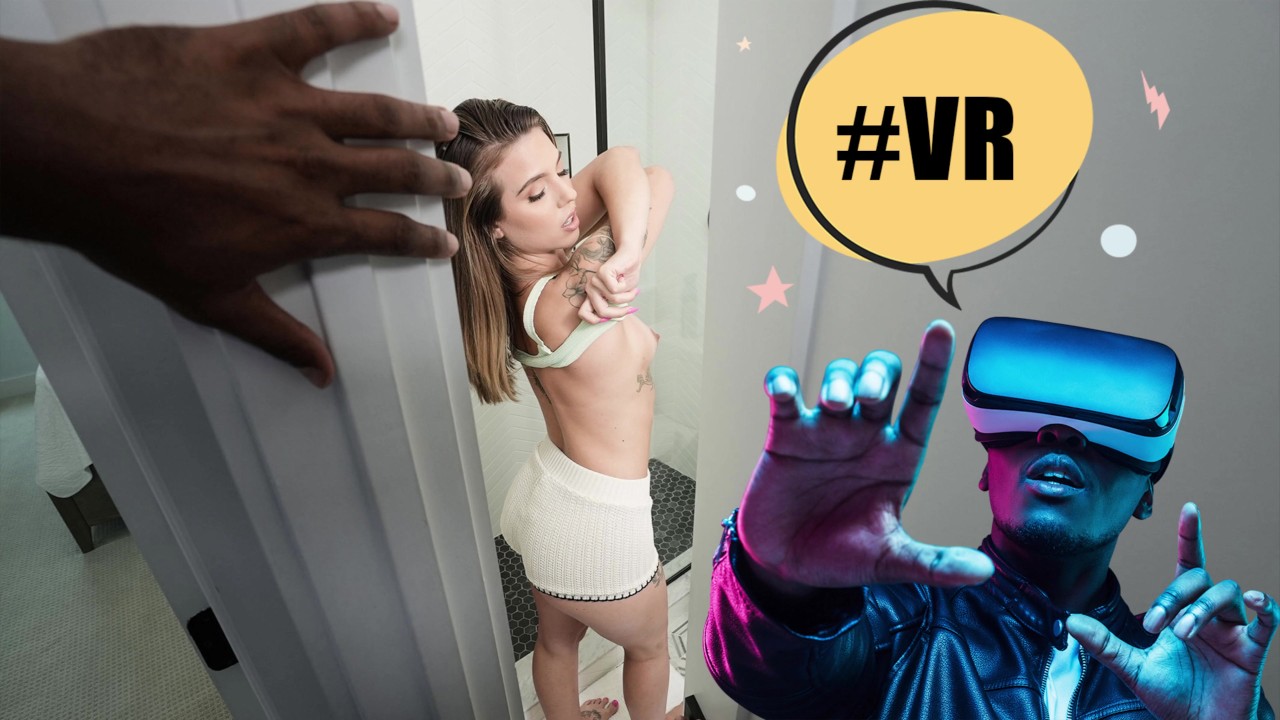 VIRTUALPORN - Big Booty Brunette Babe Lucky Anne POV Fuck Sesh #VR