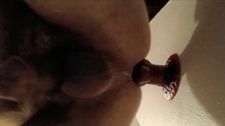 Knotfucking myself on a dildo.