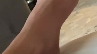 Pretty Boy Twink Feet