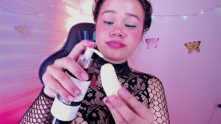 Lila Jordan enjoys a banana