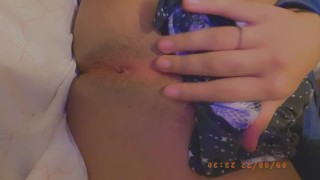 Femboy rubbing bussy