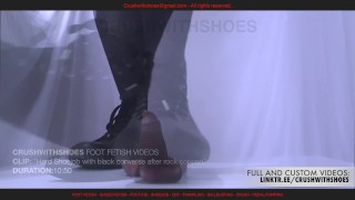 Hard Shoejob with my Black Converse after Rock Concert until you cum