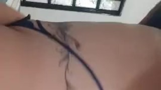 Que tal mi cola grande o pequeña