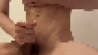 【Japanese boy】乳首いじりながら風呂場でシコシコ射精っ！