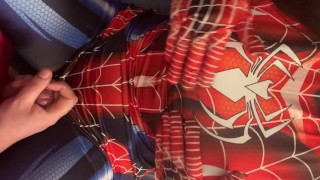 SPIDERGIRL ME MASTURBA EN MI CAMA LARGO Y RICO 💘💘💘💘