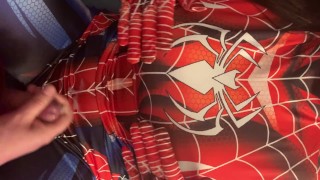 SPIDERGIRL ME MASTURBA EN MI CAMA LARGO Y RICO 💘💘💘💘