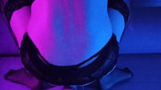 Twink rides double dildo