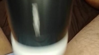 Squirting masturbator