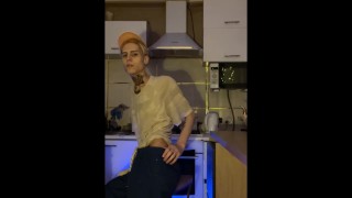 Twinks Masturbation (Archi Stewart)