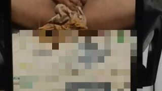 Pinoy Jakol sa harapan ng salamin