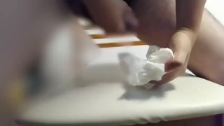 【個人撮影】日本人のオナニー　エロ動画を観ながら高速手コキ