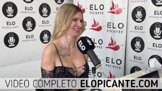 MICA SPENGLER TIENE SEXO EN EL CUARTO PICANTE