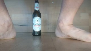 Flasche(0.5l) im Arsch, 6.8 cm