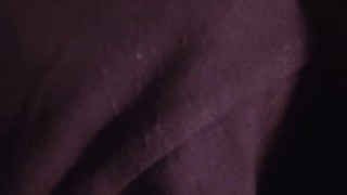 CUTE ASIAN NAGPASILIP