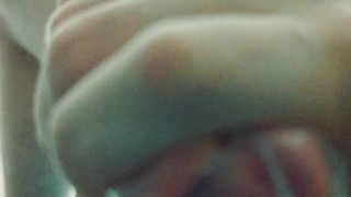 Walę konia i spuszczam się w gumę dla mojego klienta