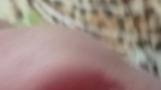 Quiero un gran pene en mi vagina estoy muy caliente..,,