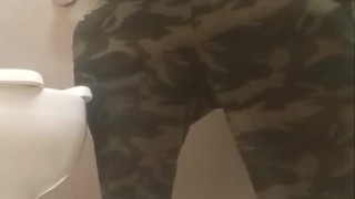 Buck pumping a load at Great Stop