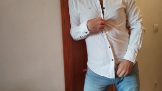 A long handjob with lots of moaning and a huge cum