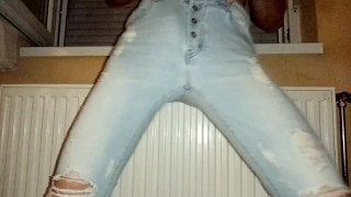 Stripease and explosive cumshots onto my denim light blue jeans 😈🥒💧