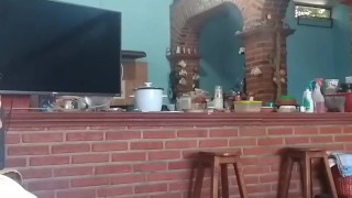 MELÓN COGIDO EN SU DULCE Y ESTRECHO ORIFICIO POR HOMBRE JOVEN DOTADO (RECOPILATORIO) 🍈🔥😎👊