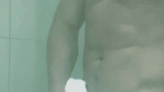 Leidenschaft und Vergnügen: Kenu2000 in seinem intimsten Moment